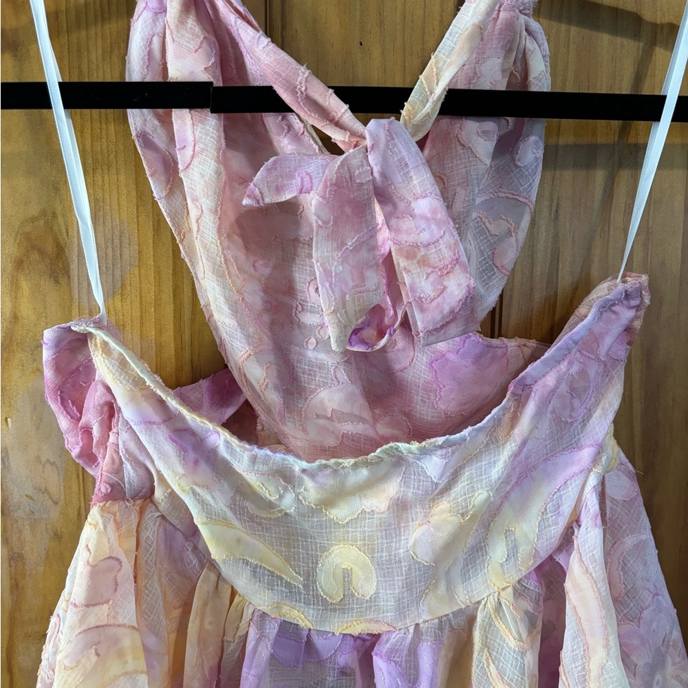 Floral Ruffle Cross Halter Top - Picture 7 of 8